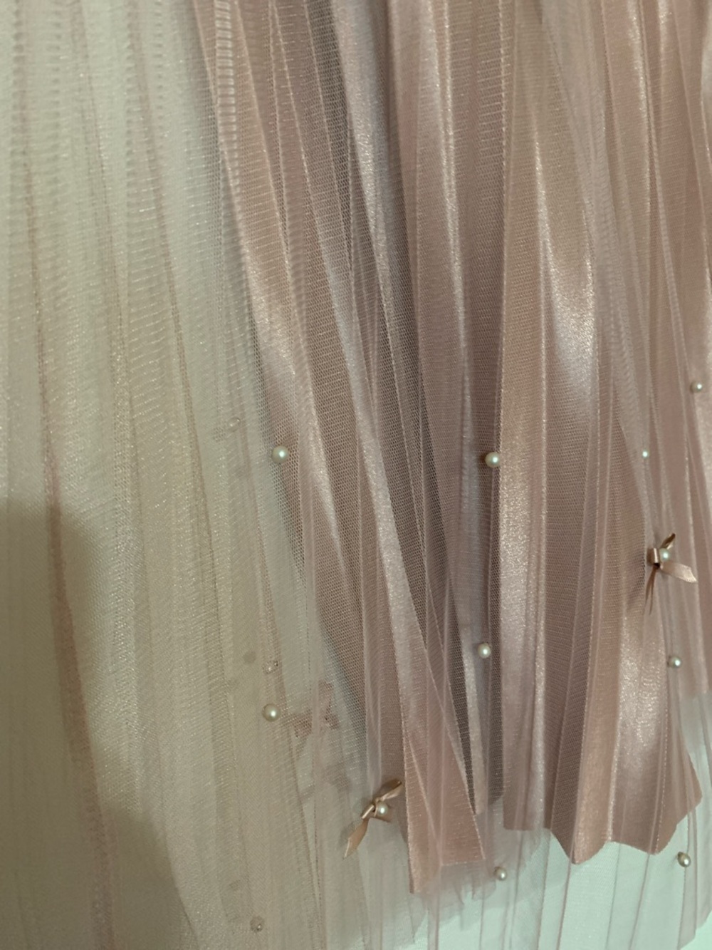 Pleated Midi Skirt in Dusty Rose - Picture 9 of 9